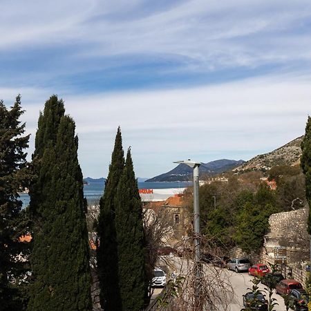 Adriatic Charm: Coastal Heaven Of Dubrovnik Apartment Bagian luar foto