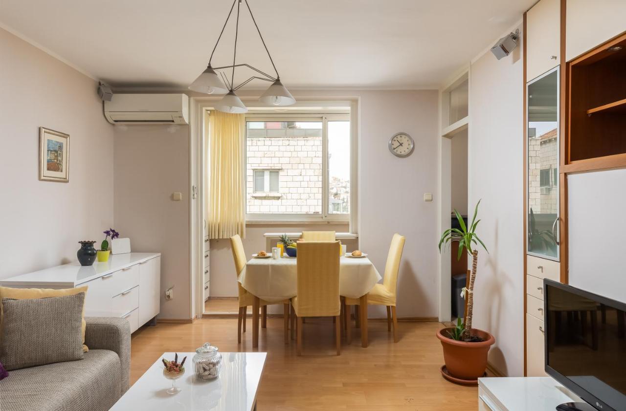 Adriatic Charm: Coastal Heaven Of Dubrovnik Apartment Bagian luar foto