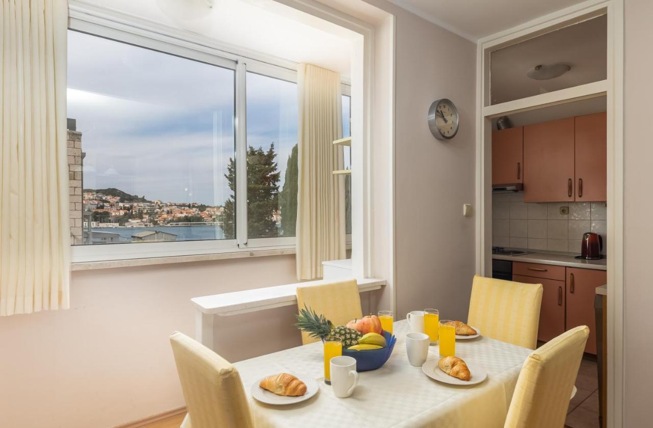 Adriatic Charm: Coastal Heaven Of Dubrovnik Apartment Bagian luar foto