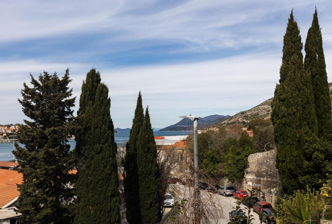 Adriatic Charm: Coastal Heaven Of Dubrovnik Apartment Bagian luar foto